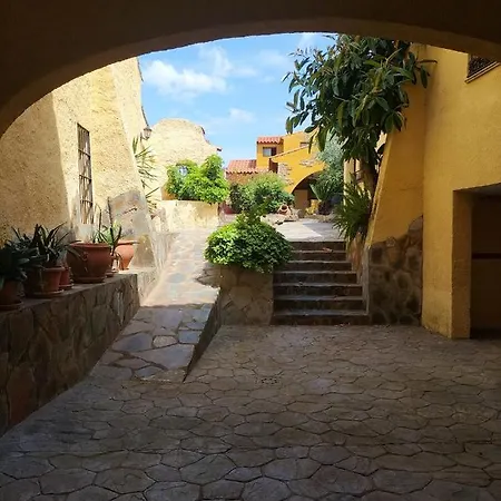 Lares * Casas de Don Pedro