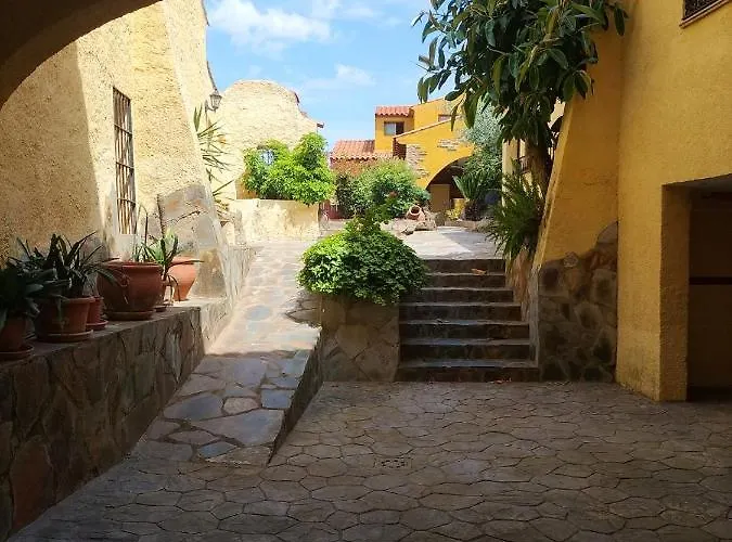 Lares * Casas de Don Pedro